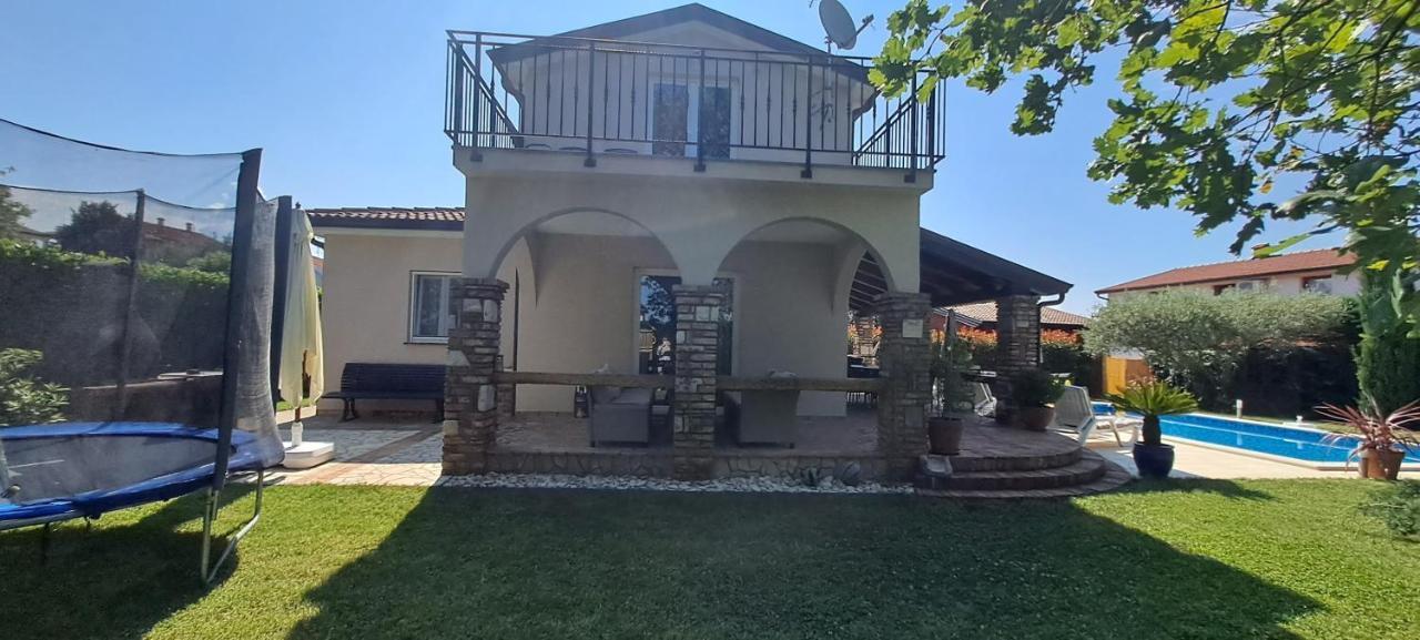 Villa Agava Umag Ngoại thất bức ảnh