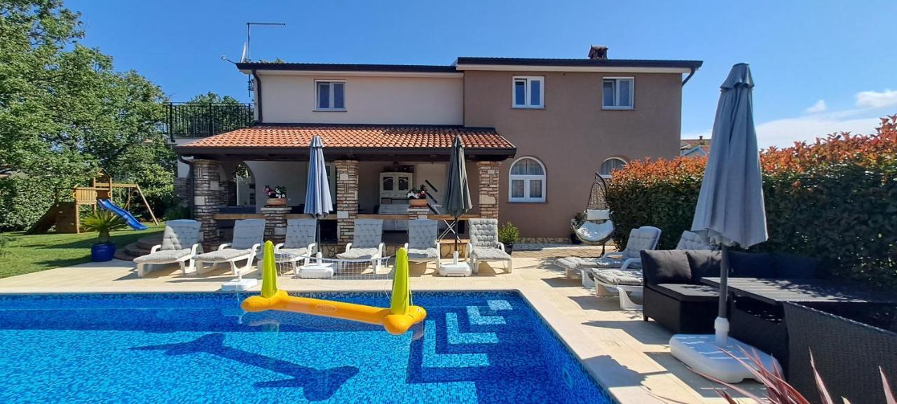Villa Agava Umag Ngoại thất bức ảnh