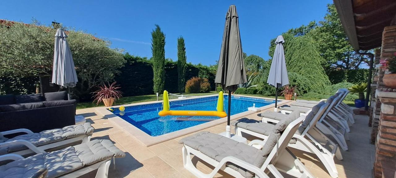 Villa Agava Umag Ngoại thất bức ảnh