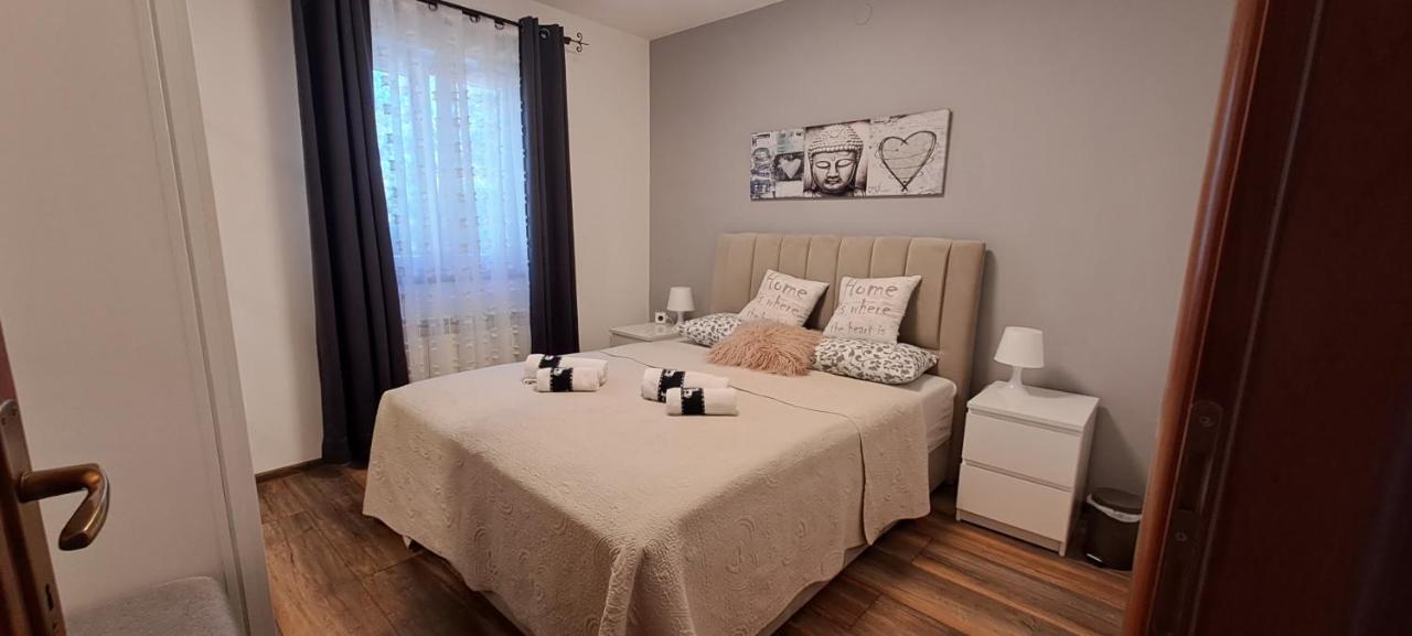 Villa Agava Umag Ngoại thất bức ảnh