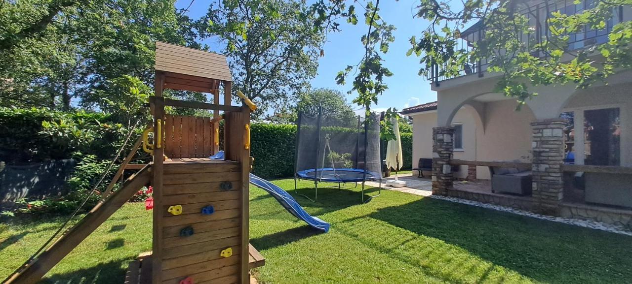 Villa Agava Umag Ngoại thất bức ảnh