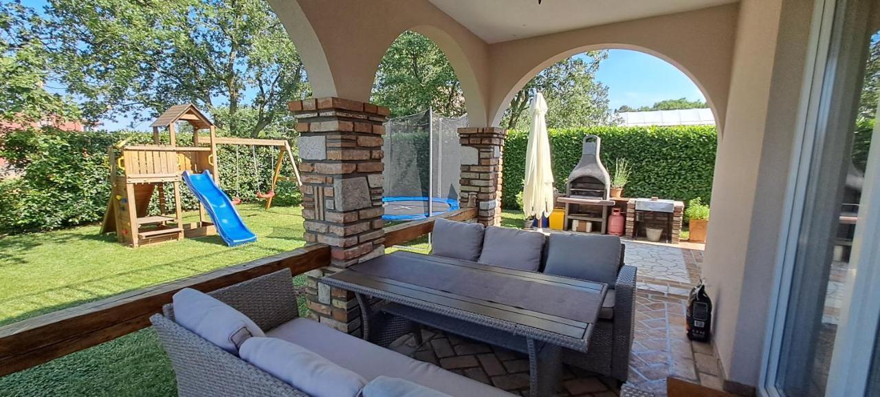Villa Agava Umag Ngoại thất bức ảnh